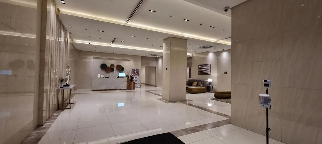 Ms Familyroom-300Mbps-Netflix-Naiat3-Resortword-Savoy Манила Апартаменты